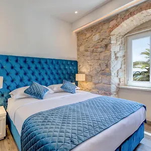 Palms Promenade Luxury Guest house Split